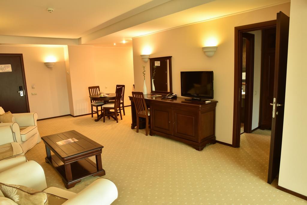 Apartament Executive Vedere Munte Alpin Resort Пояна-Брашов Екстер'єр фото